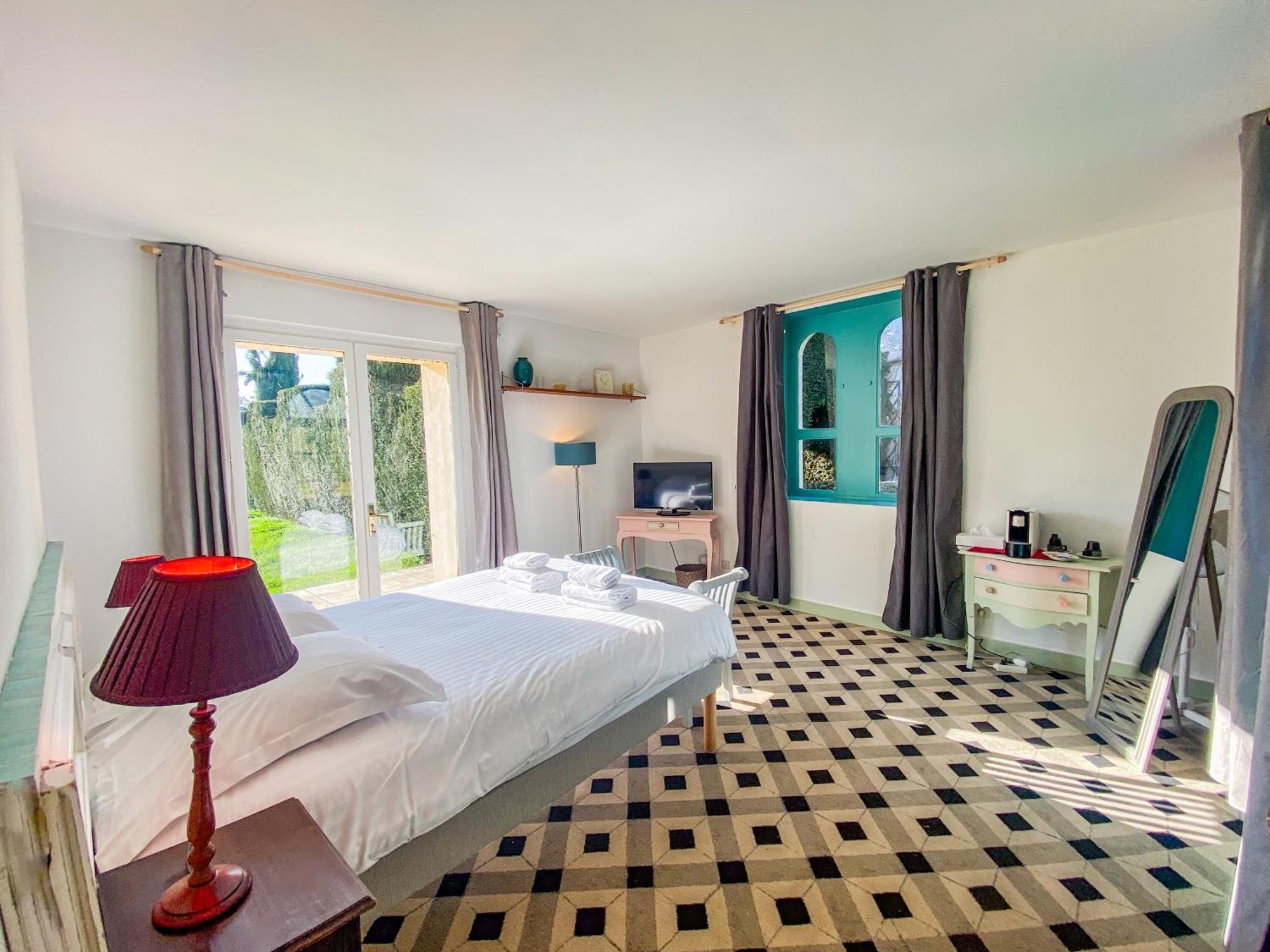 Hotel Haras De La Potardiere Crosmieres ภายนอก รูปภาพ
