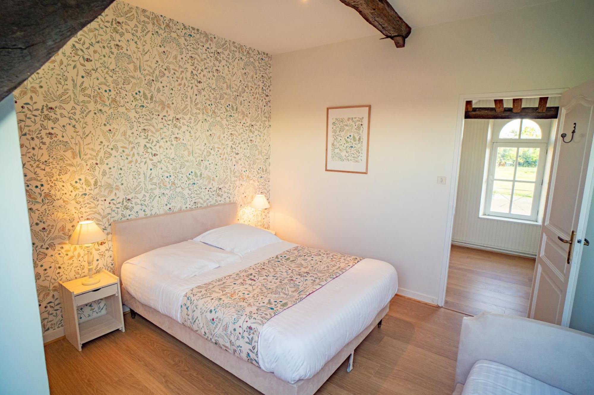 Hotel Haras De La Potardiere Crosmieres ภายนอก รูปภาพ